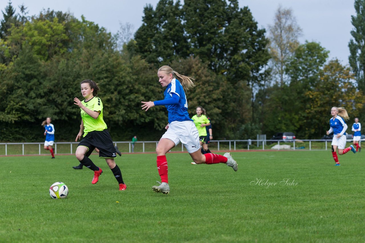 Bild 86 - B-Juniorinnen TSV Schoenberg - Holstein Kiel : Ergebnis: 0:23